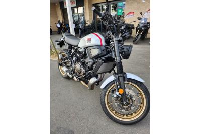 YAMAHA XSR 700 XTRIBUTE