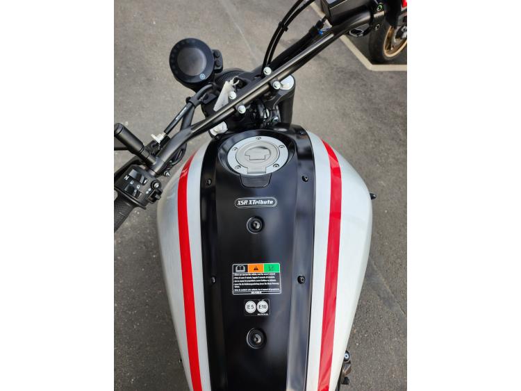 YAMAHA XSR 700 XTRIBUTE FULL PERMIS A 