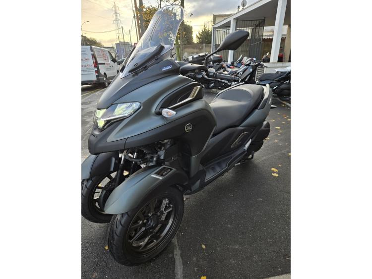 YAMAHA TRICITY 300 TECH KAMO PERMIS B + FORMATION 7H
