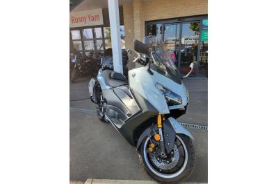 YAMAHA XP T-MAX 560 TECH MAX