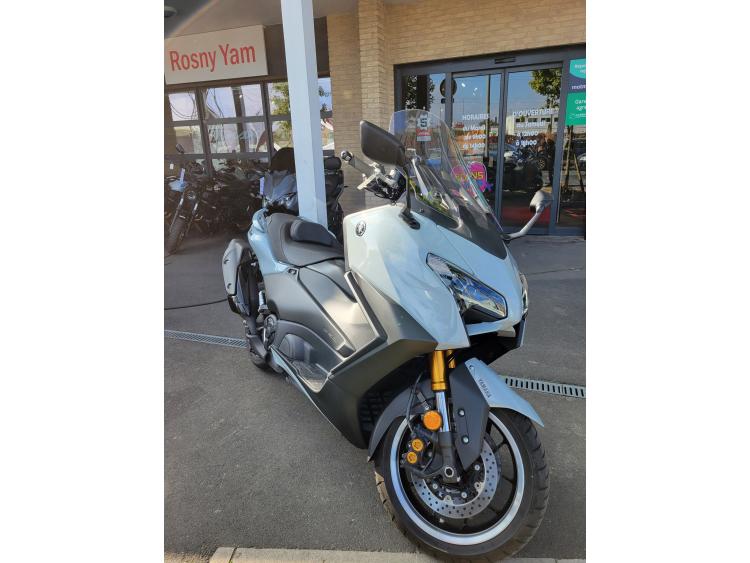 YAMAHA XP T-MAX 560 TECH MAX CERAMIC GREY 2025