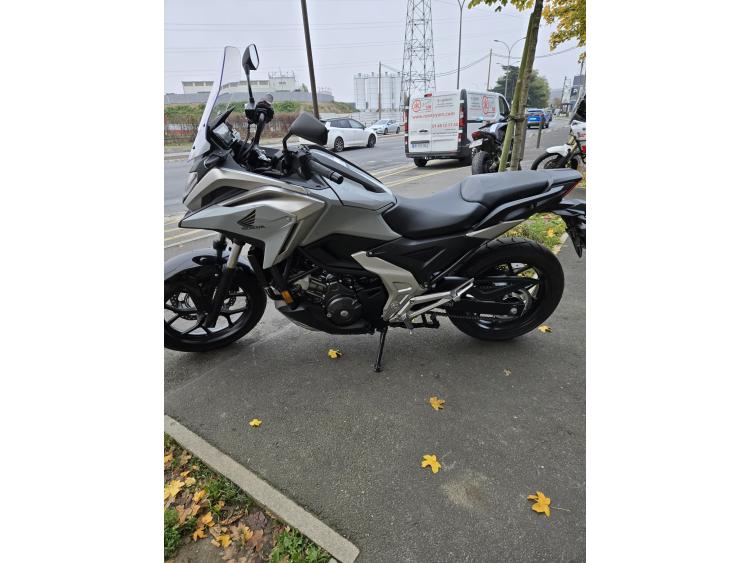 HONDA NC 750 X GRIS DCT BOITE AUTOMATIQUE
