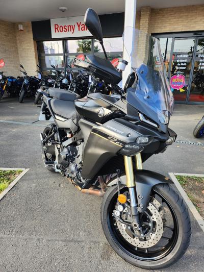 YAMAHA TRACER 9 GT AVEC VALISES PERMIS A 