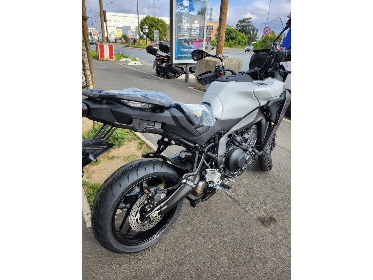 YAMAHA MT-09 TRACER 900 GT AVEC VALISES BOITE Y-AMT AUTOMATIQUE