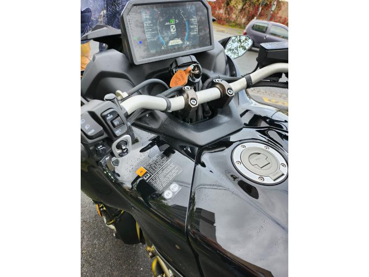 YAMAHA TRACER NIKEN 900 GT 2024