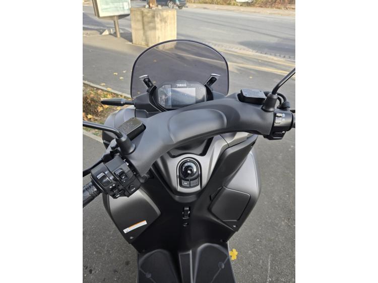 YAMAHA TRICITY 125 MODELE 2025 PERMIS B + FORMATION 7H