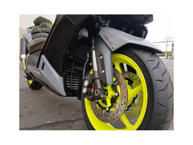 T-MAX 530 LUXMAX